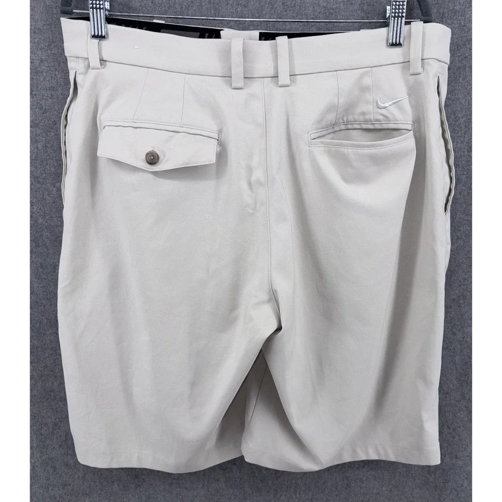 Nike‎ Flex Golf Shorts Mens 34 Beige Dri Fit Stretch Waistband Standard Fit